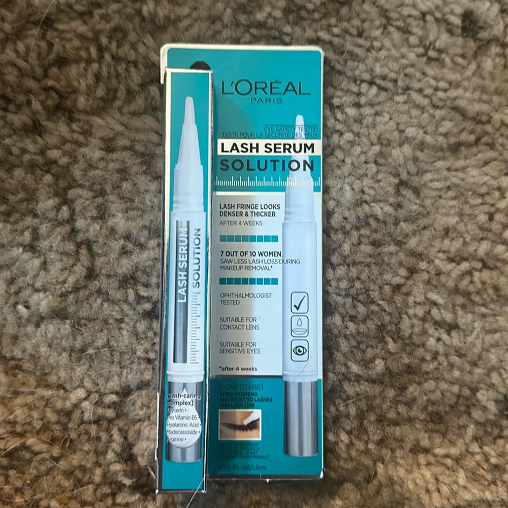 Loreal Lash Serum Solution .005 fl oz (1.5 ml)